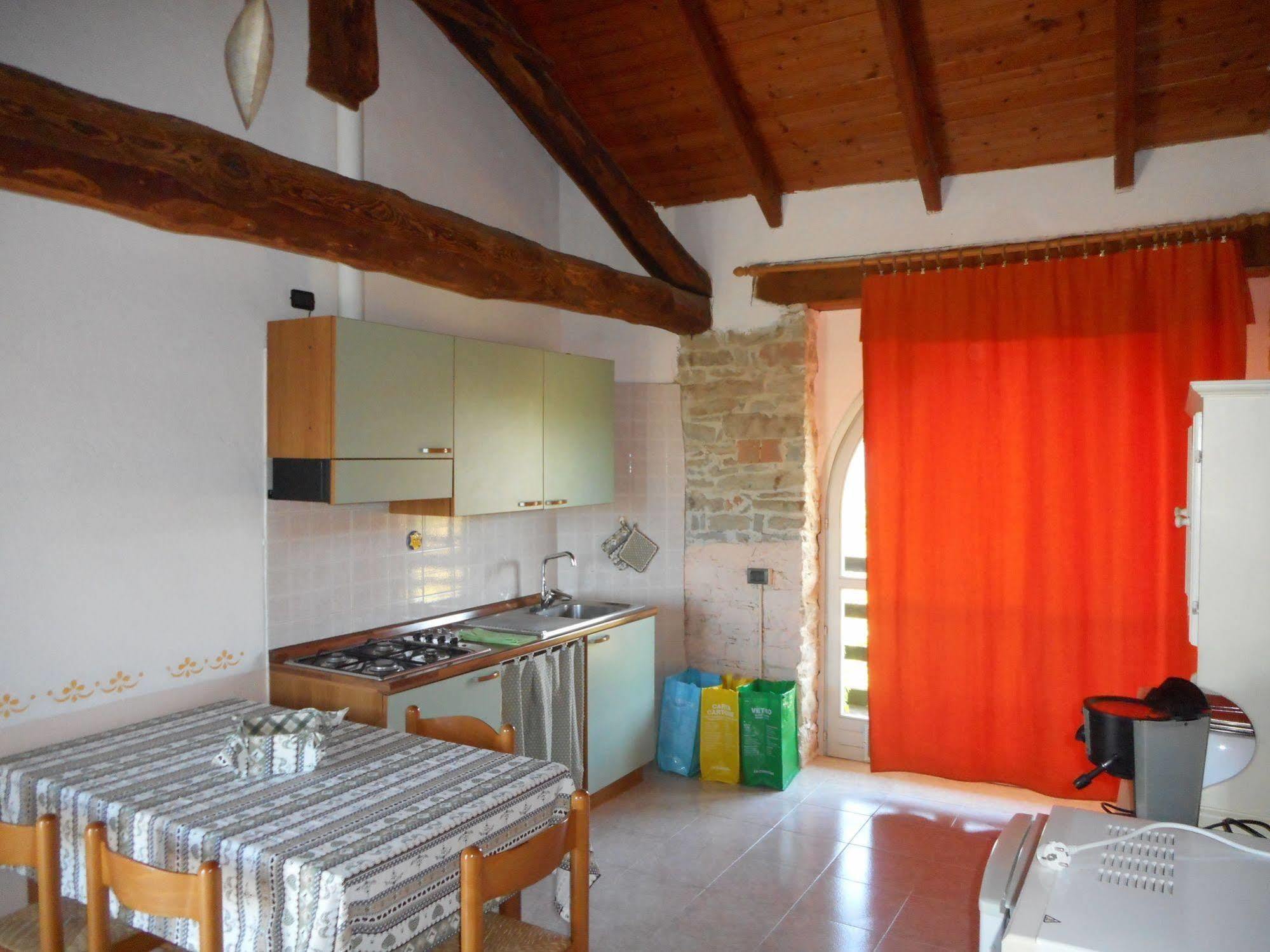 Agriturismo Cascina Serra Cossano Belbo Bagian luar foto